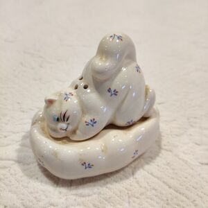 Vintage Porcelain Stretching Cat On Pillow Salt And Pepper Shakers 1960s